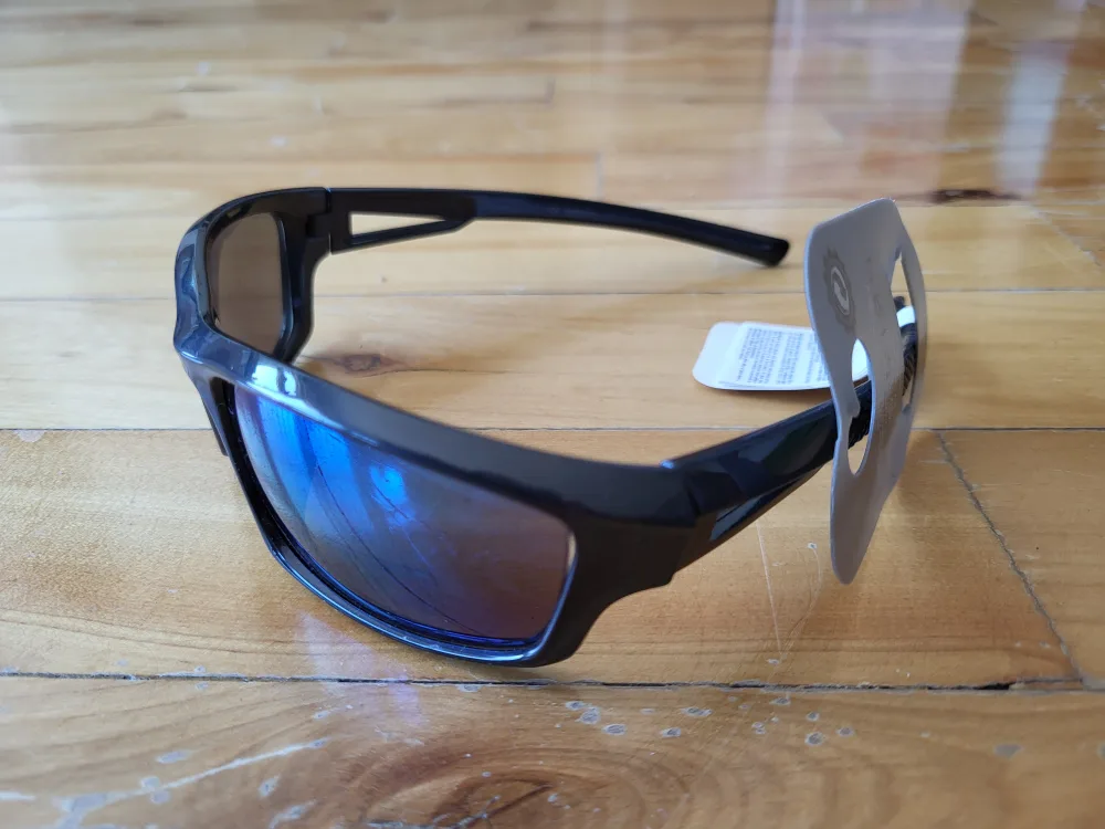 NEW! Sunglasses 🇨🇦 image indicator(2)