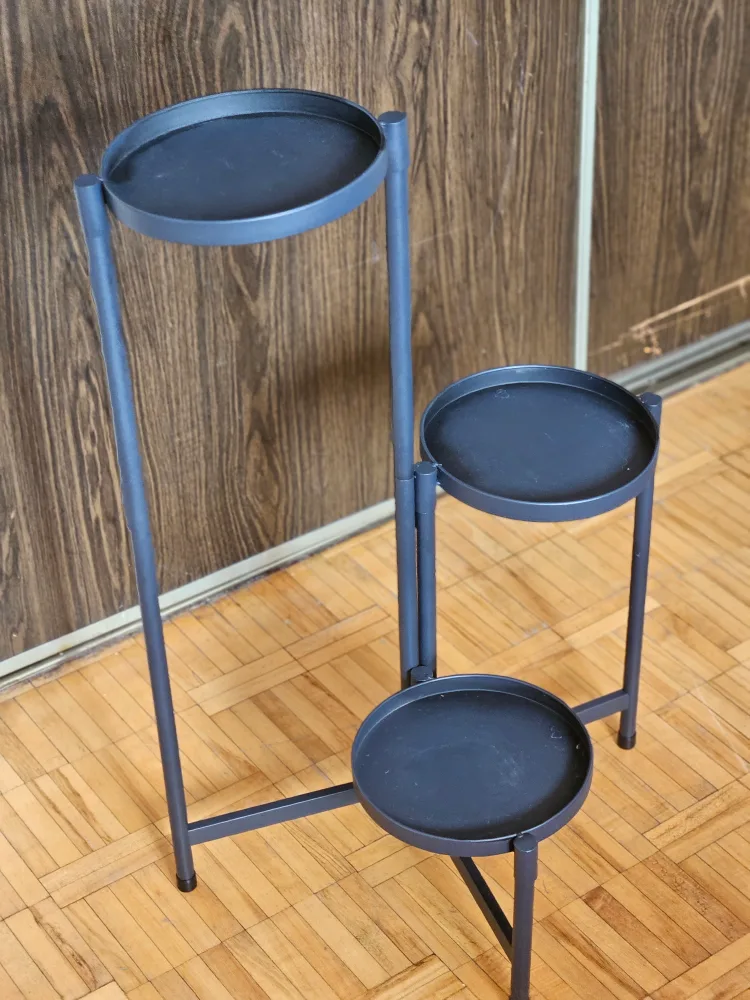 Black Metal Plant Stand thumbnail
