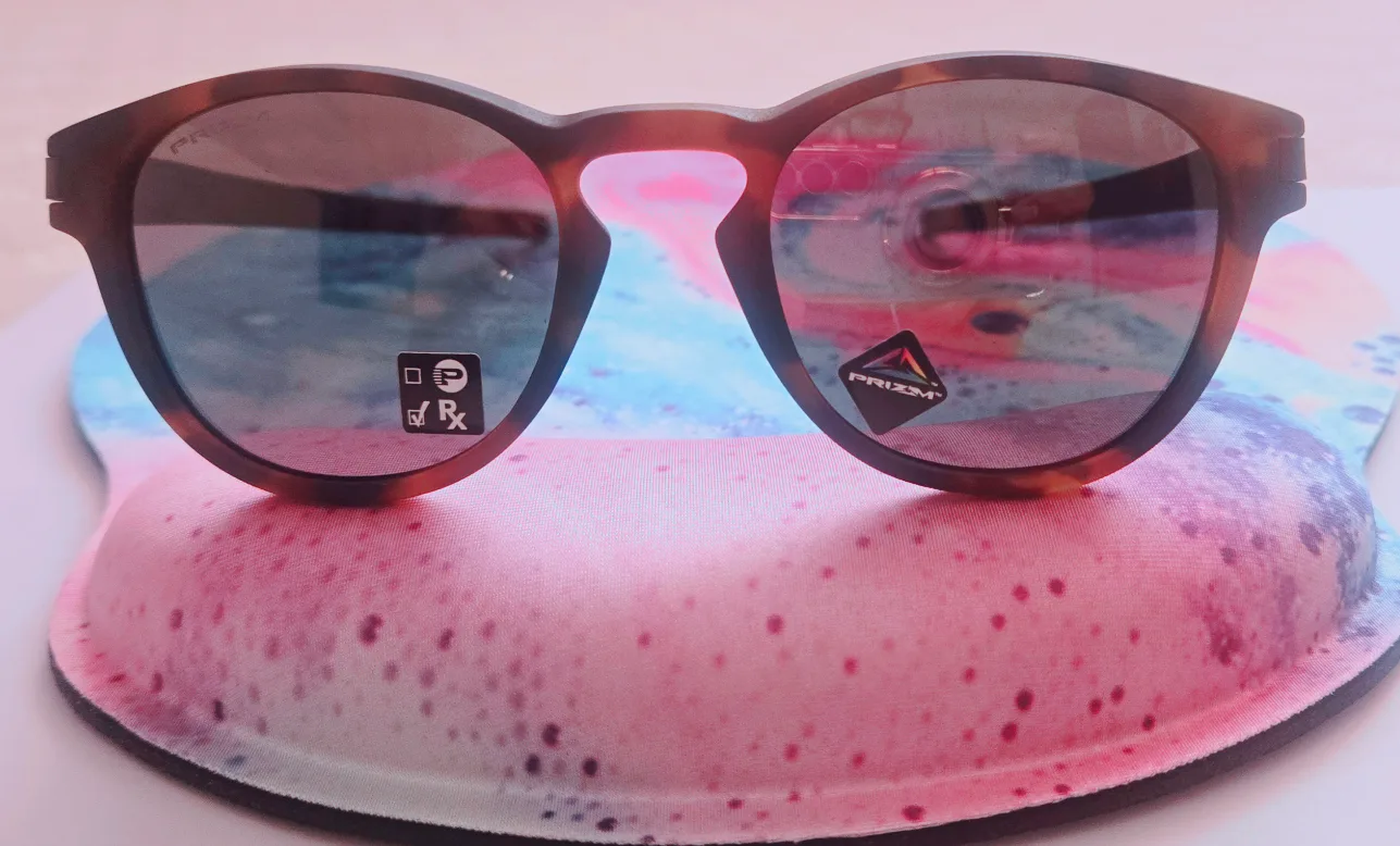 Brand New- Oakley Latch Matte Brown Sunglasses image indicator(2)