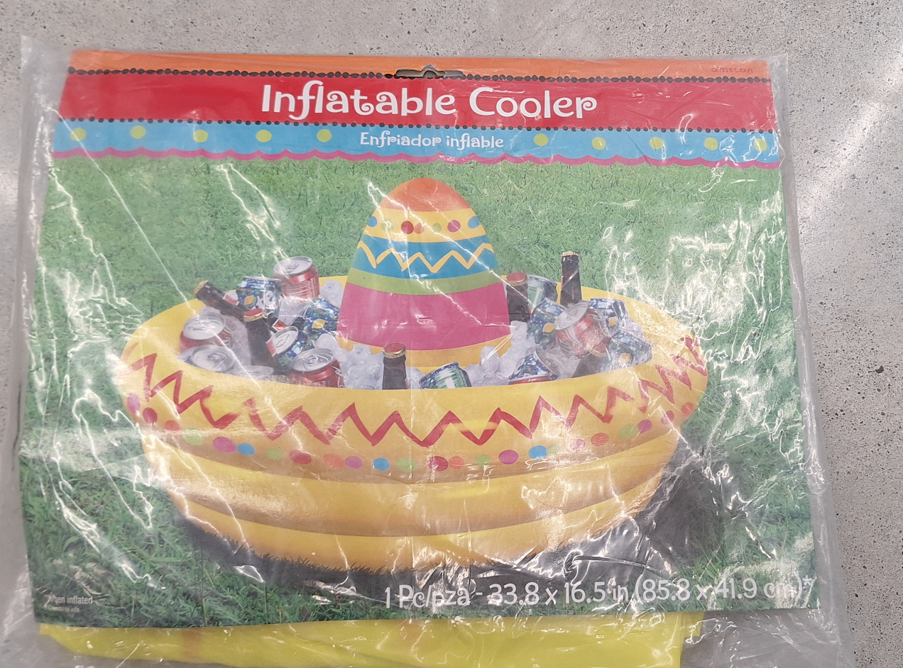 Amscan 3900007 Fiesta Sombrero Inflatable Cooler - photo 2
