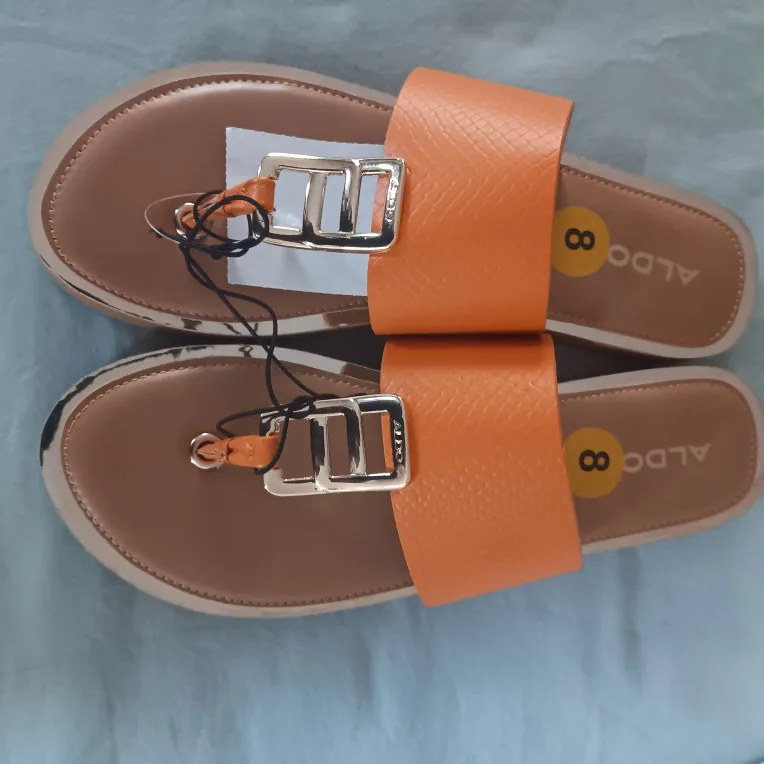 New ALDO Daliahillaa1 Orange Sandals - Size 8 image indicator(7)