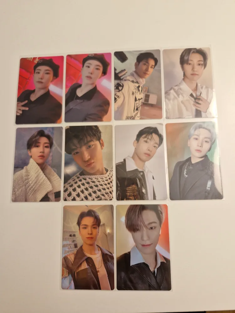 Seventeen Attacca Album Photocards thumbnail