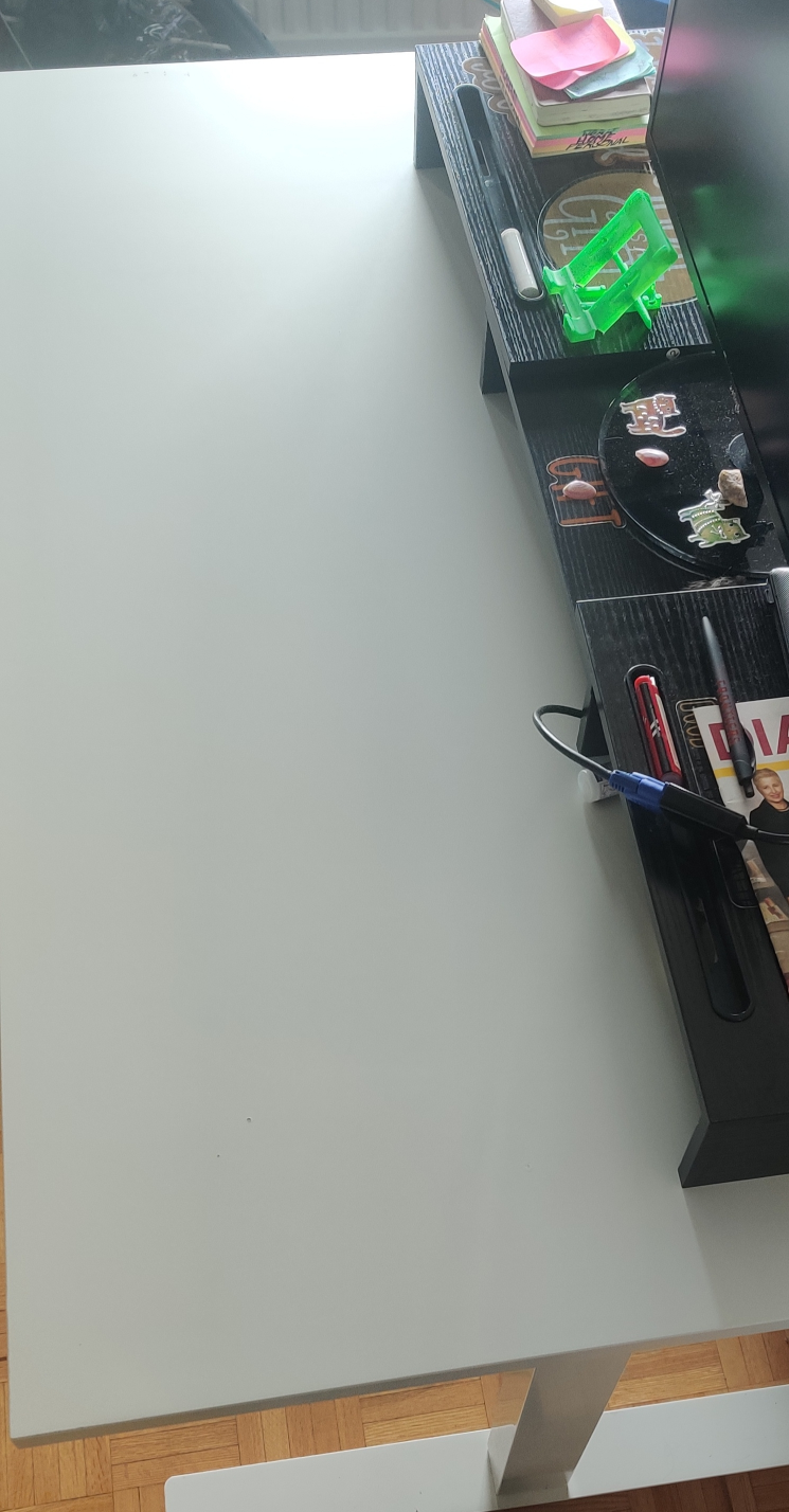 Office desk and Gaming Chair - photo 2