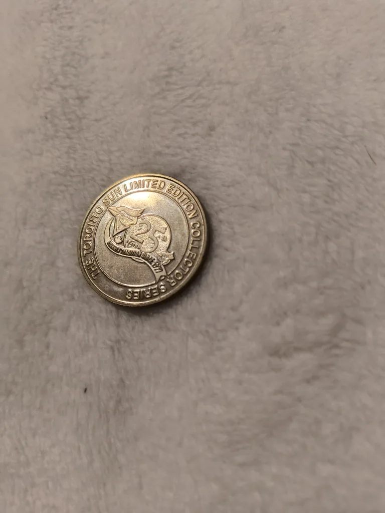 Toronto Blue Jays - Limited Edition Coin - 25th Season image indicator(3)