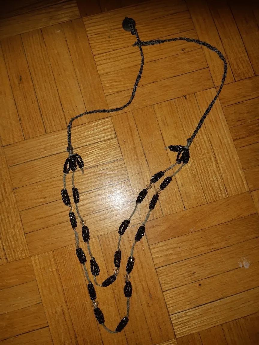 Beaded Layered Necklace - Black 🇨🇦 thumbnail