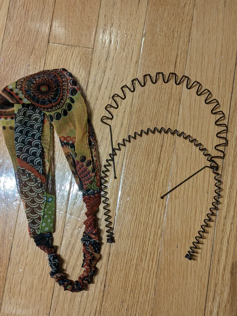 Headband & Metal Hairbands thumbnail