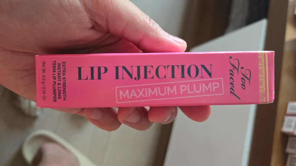 *NEW w/ box* Too Faced Lip Injection Maximum Plump – Yummy Bear thumbnail