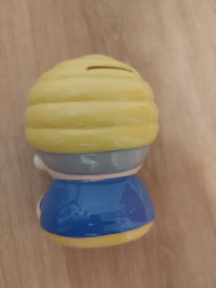 Aladdin Genie Boy Ceramic Coin Bank image indicator(2)