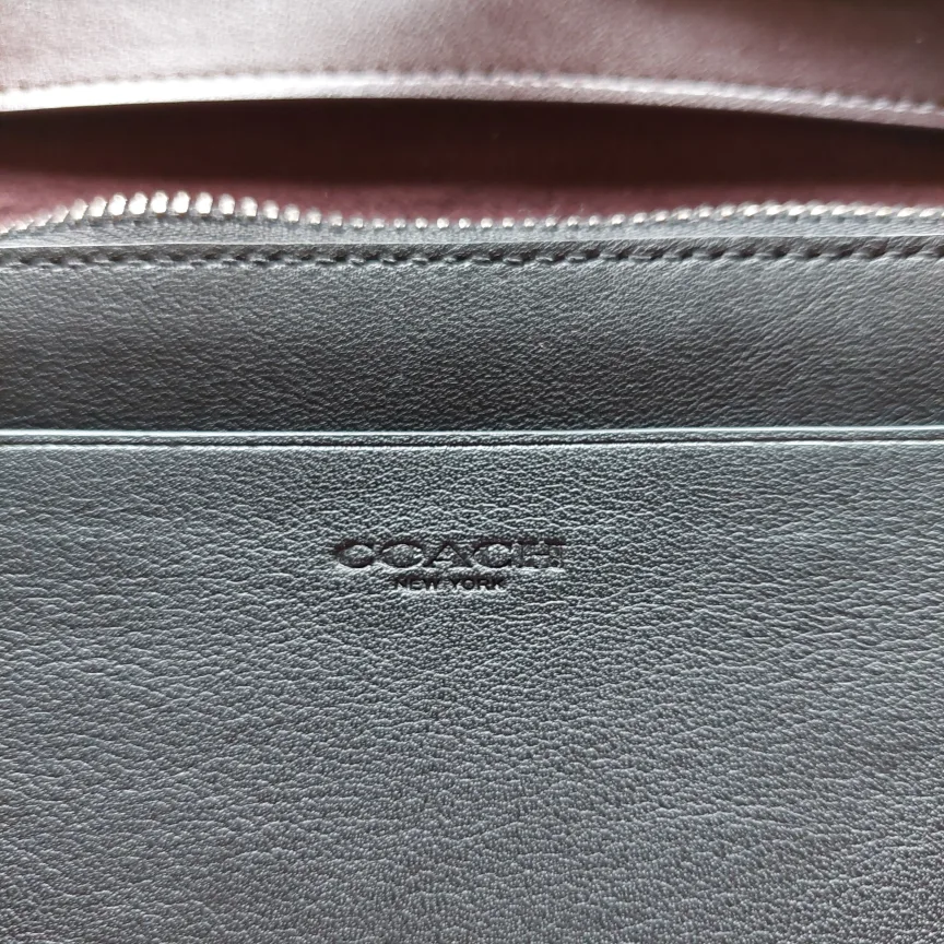 New Coach Dreamer Wallet image indicator(5)