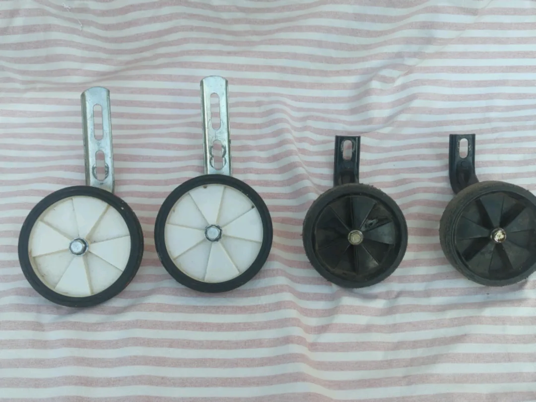 Bike Training Wheels - Set of 4 thumbnail