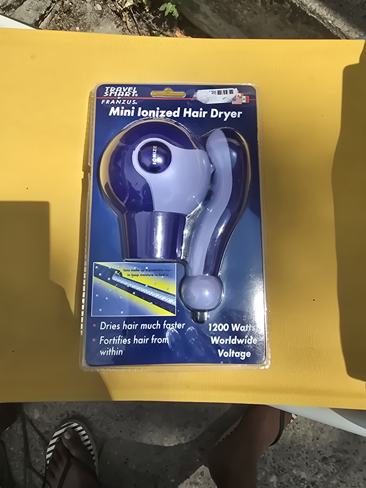 Travel Smart Franzus Mini Ionized Hair Dryer
