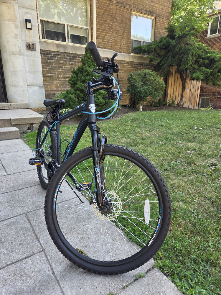 CCM Slope Mountain Bike - Black & Blue - photo 2