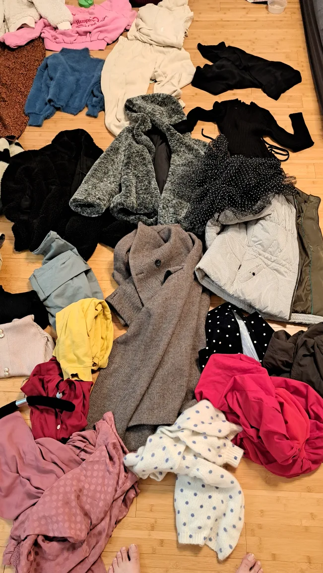 Women's Clothing Bundle, Size XS thumbnail