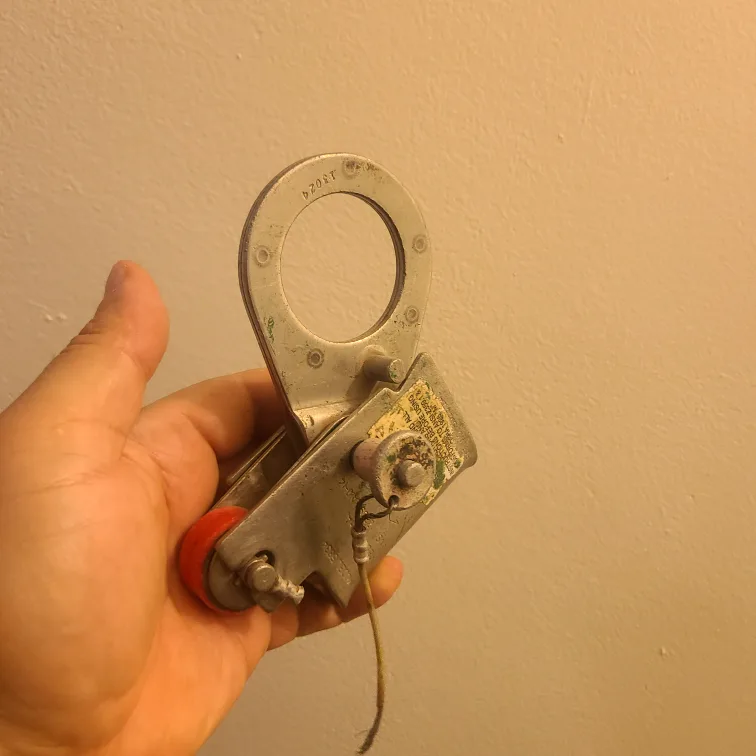 Rescue Belay Device thumbnail