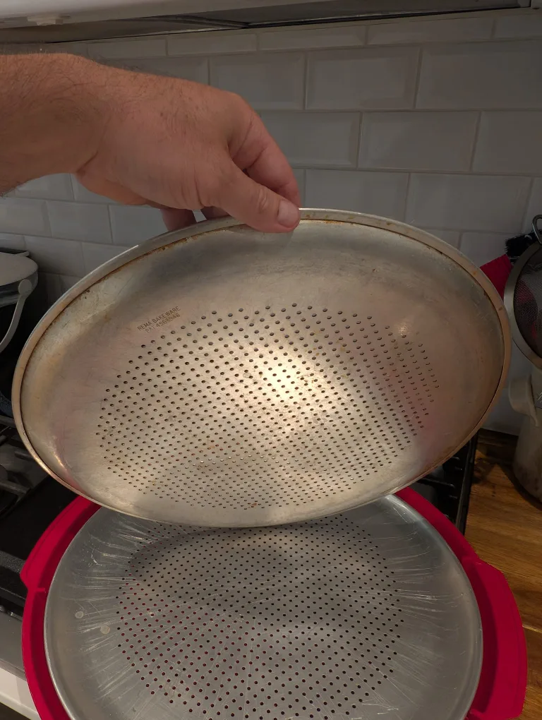 Perforated pizza pans and serving platter image indicator(6)