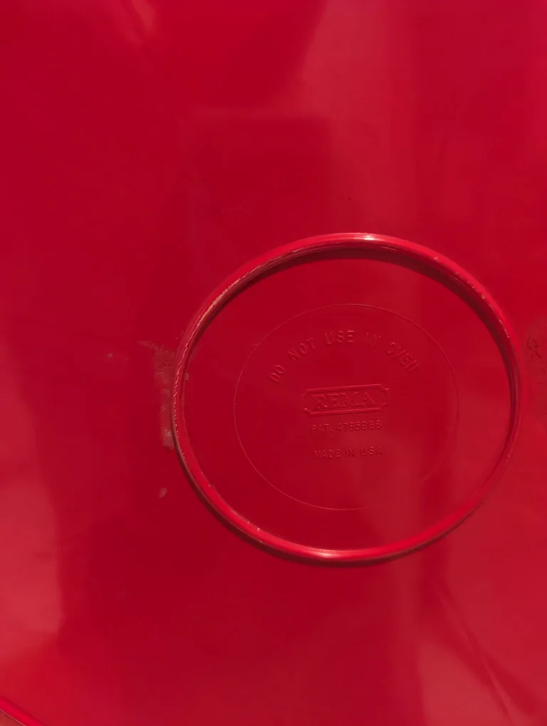 Perforated pizza pans and serving platter image indicator(9)