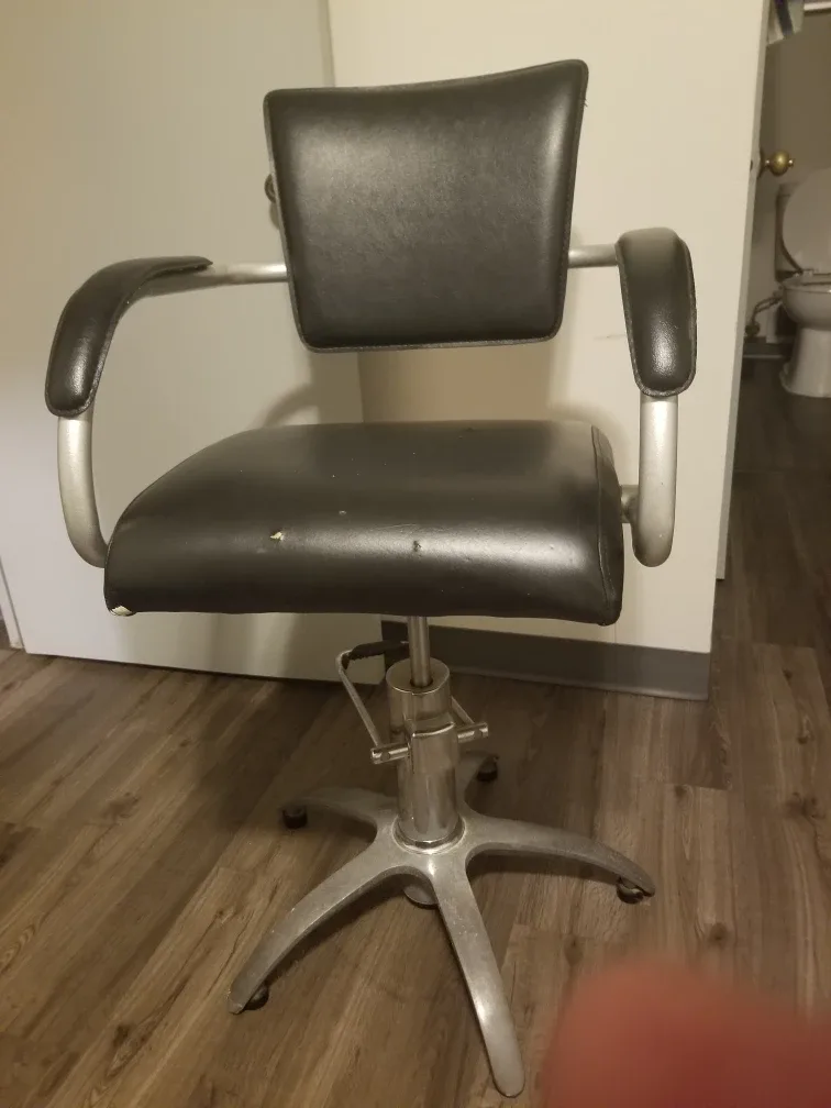 Vintage Takara Belmont Barber Chair thumbnail