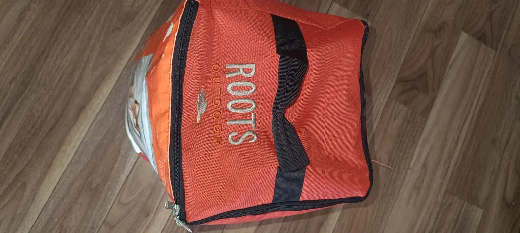 Roots Outdoor Sleeping Bag with Pillow image indicator(9)