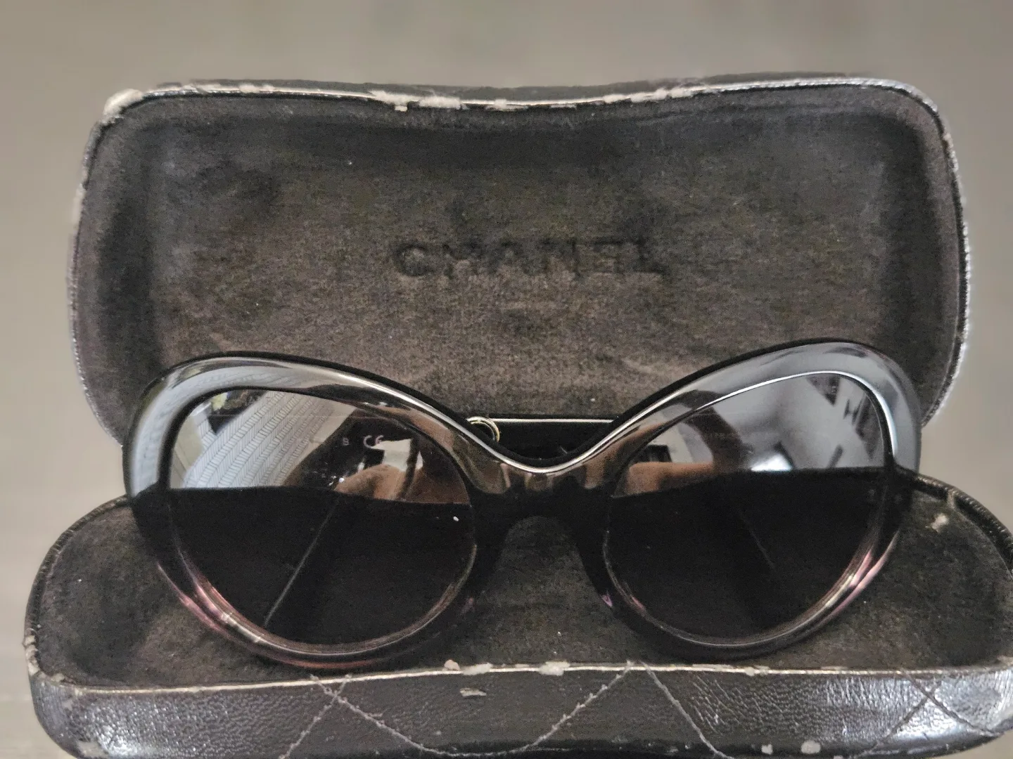 Chanel Sunglasses thumbnail
