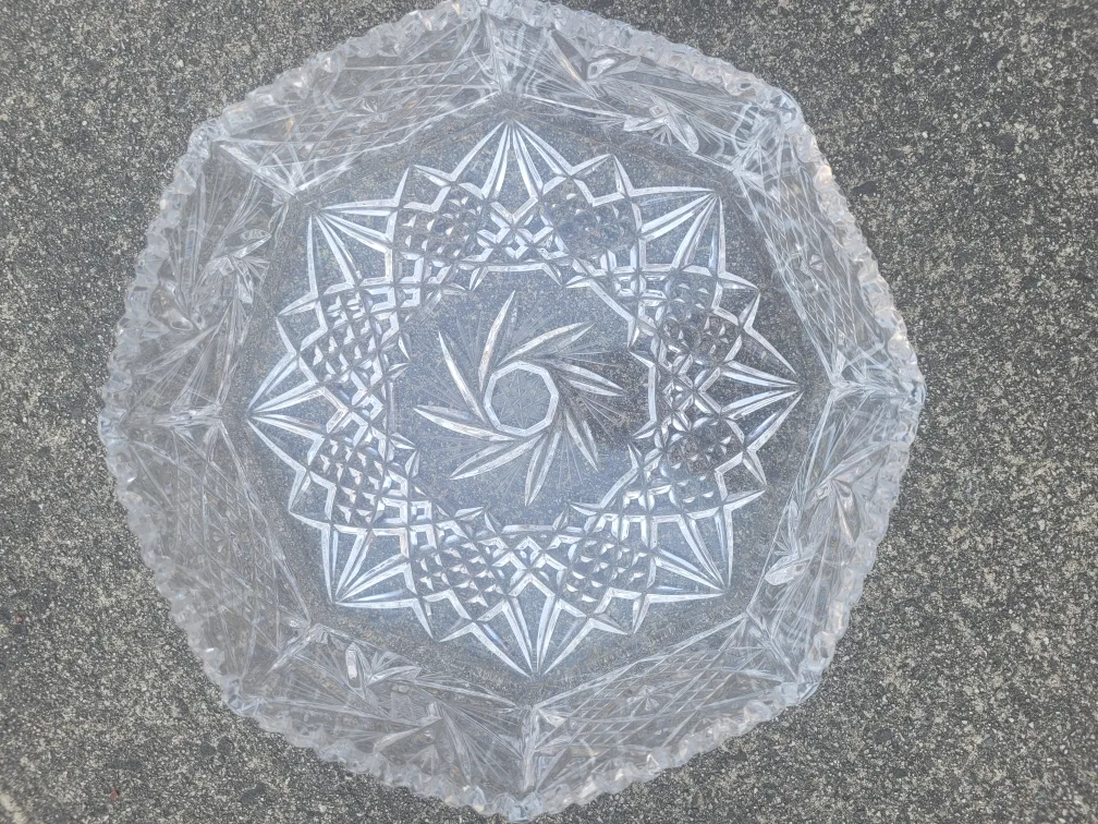 Vintage Crystal Bowl thumbnail
