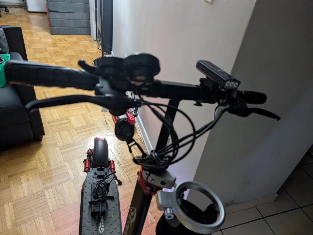 Evercross H5 Electric Scooter with Charger image indicator(2)