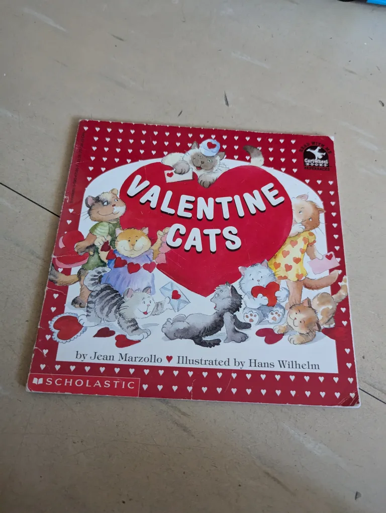 Valentine Cats by Jean Marzollo thumbnail