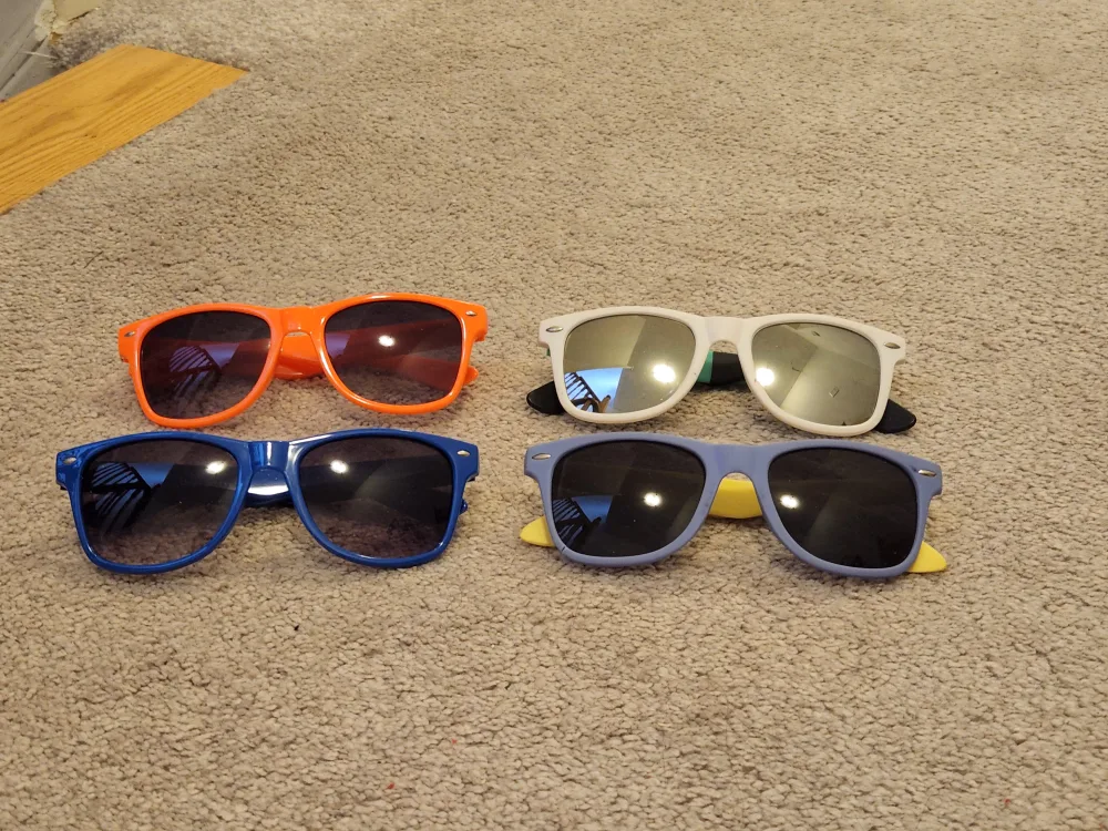 Children sunglasses thumbnail