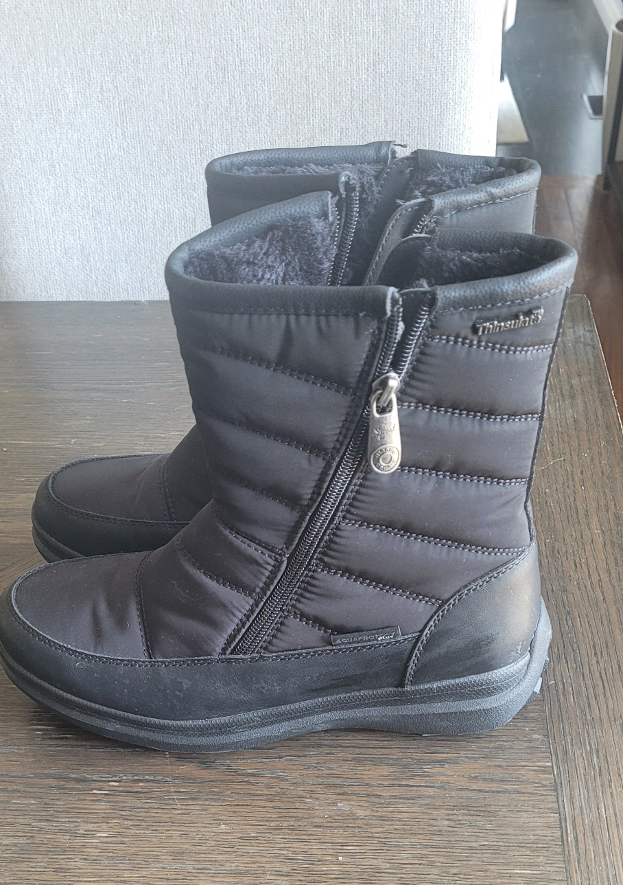 Thinsulate Black Winter Boots size 8