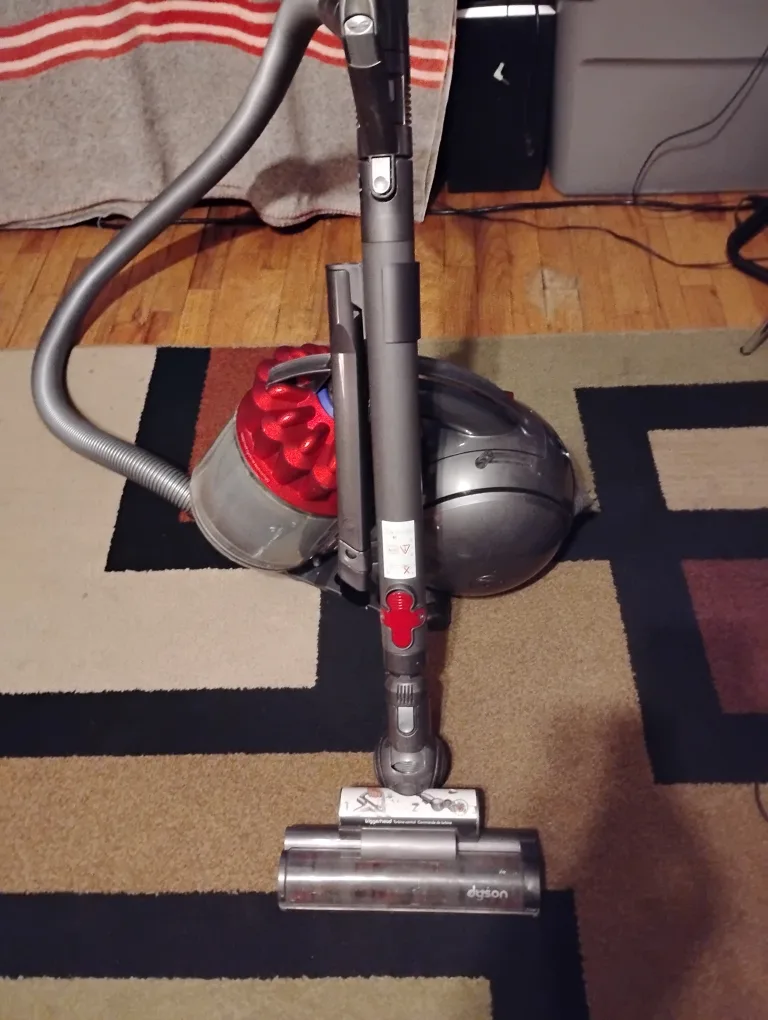 Dyson Ball Vacuum Cleaner image indicator(3)