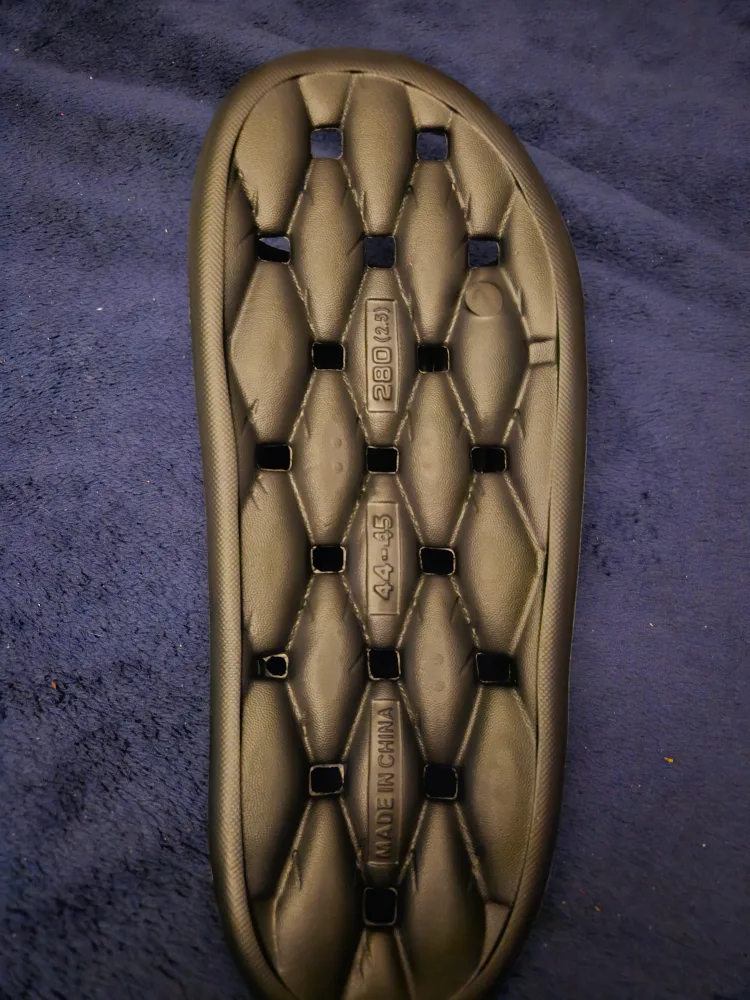 Mickey Mouse Black Sandals - Size 44-45 image indicator(3)