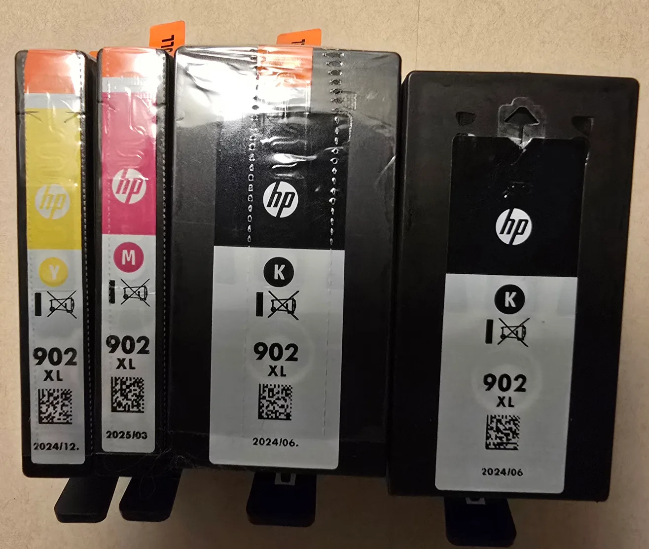 HP 902 XL Ink Cartridge Set - New thumbnail