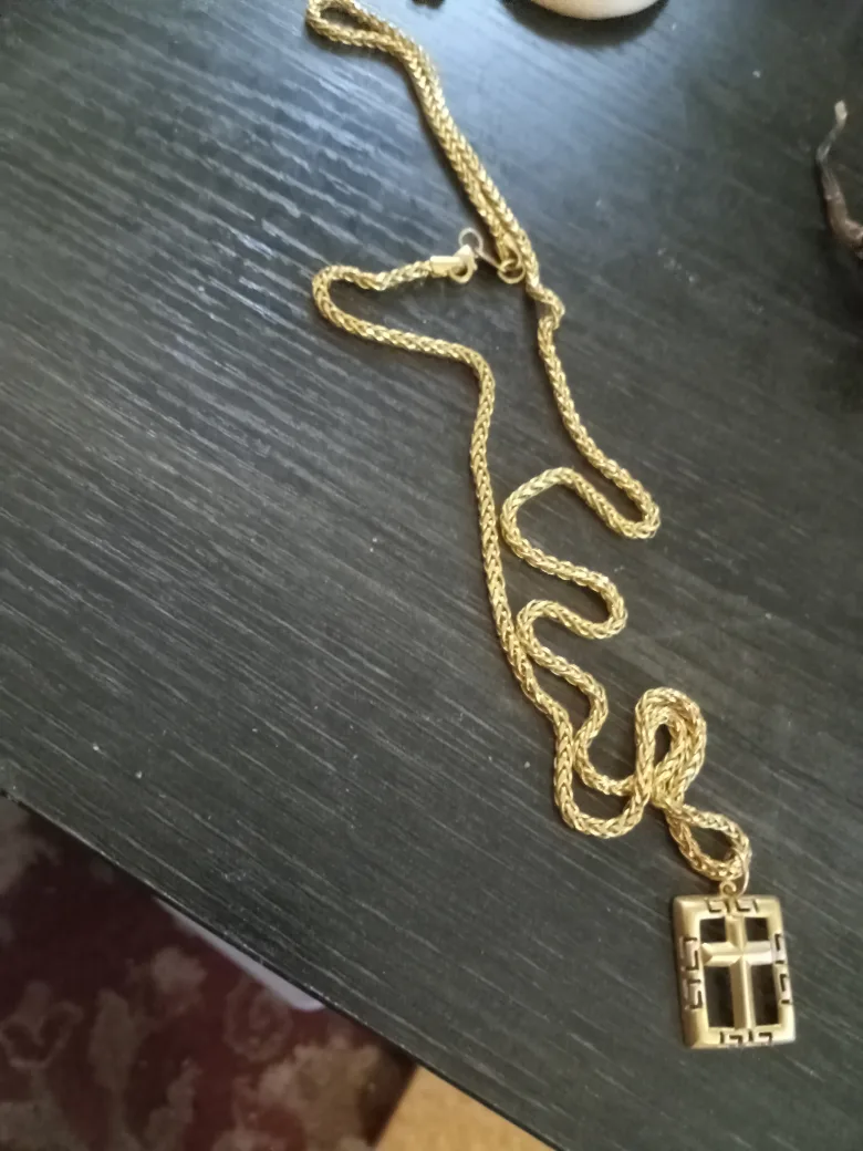 Gold-tone Cross Pendant3.49grams Necklace10.75grams image indicator(2)