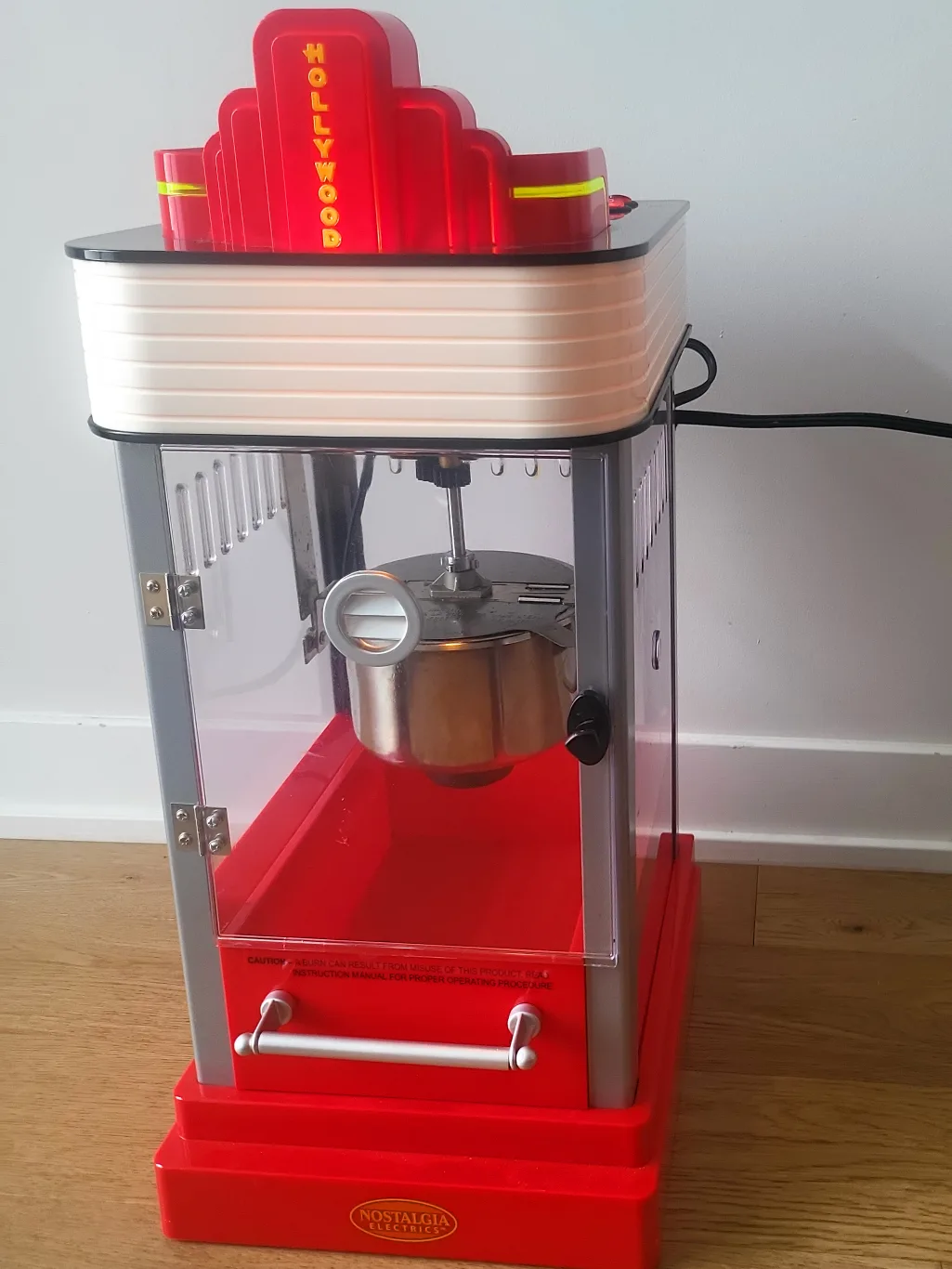 Nostalgia Electrics Hollywood Popcorn Maker image indicator(3)