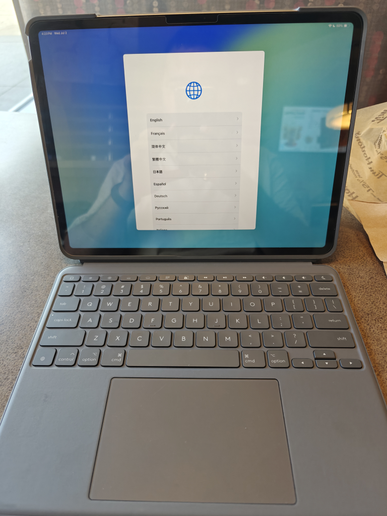 Logitech Combo Touch iPad Air 13-inch (M2) Keyboard Case - photo 3