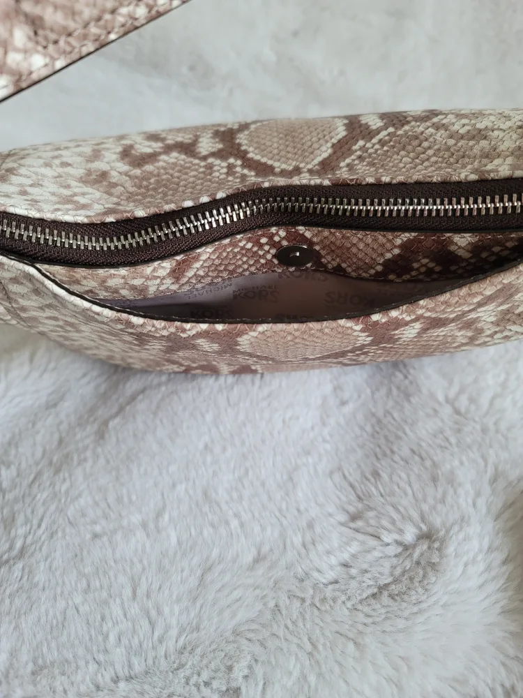 Michael Kors Snakeskin Crossbody Bag Pursw image indicator(10)