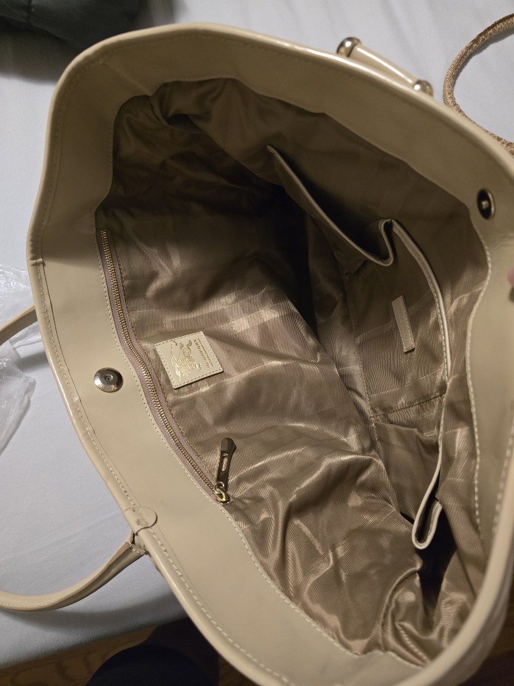 Burberry Quilted Tote Bag - photo 4