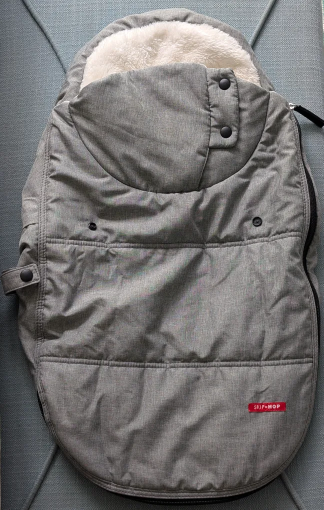 HALO Sleepsack Swaddle & Skip Hop Car Seat Cover image indicator(6)