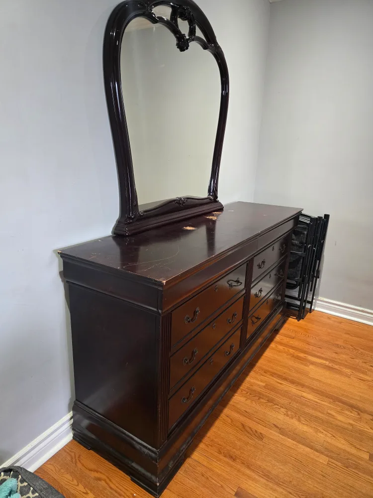 8 Drawer Vintage Dresser with Mirror - Dark Wood image indicator(2)