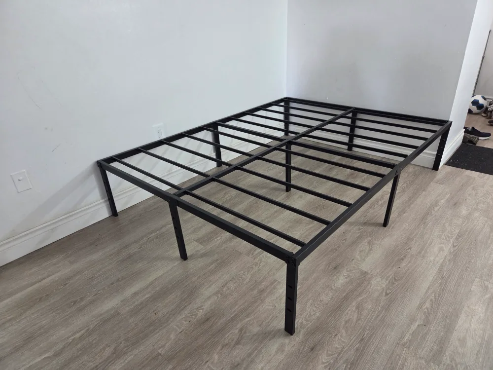 Queen Size Metal Bed Frame - Black image indicator(2)