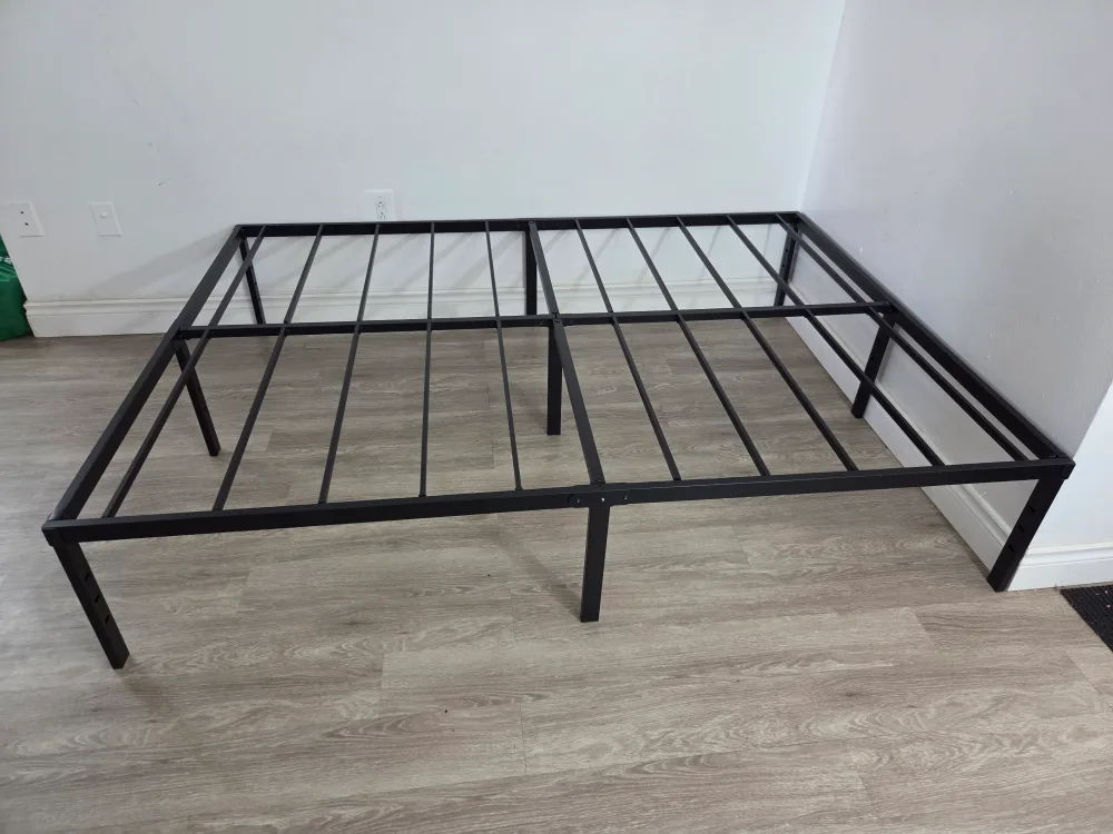 Queen Size Metal Bed Frame - Black image indicator(5)