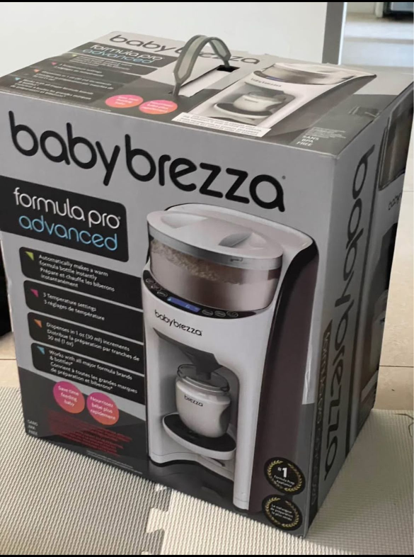 Baby Brezza Formula Pro Advanced - Like New!