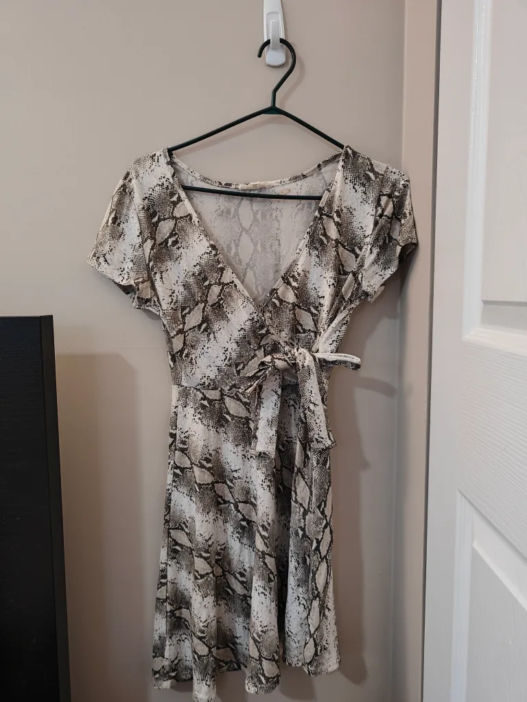 Snakeskin Print Wrap Dress 🧡💖 thumbnail