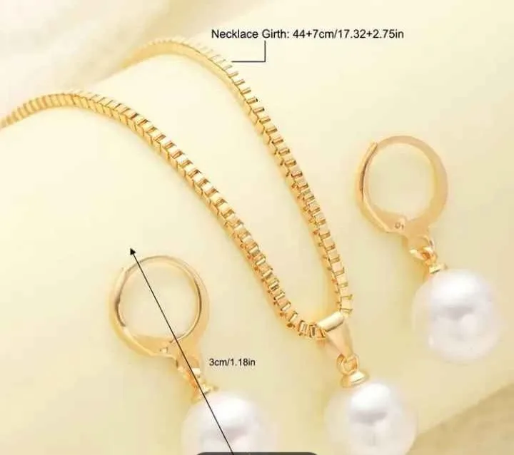 NEW Pearl Necklace & Earrings Set image indicator(3)