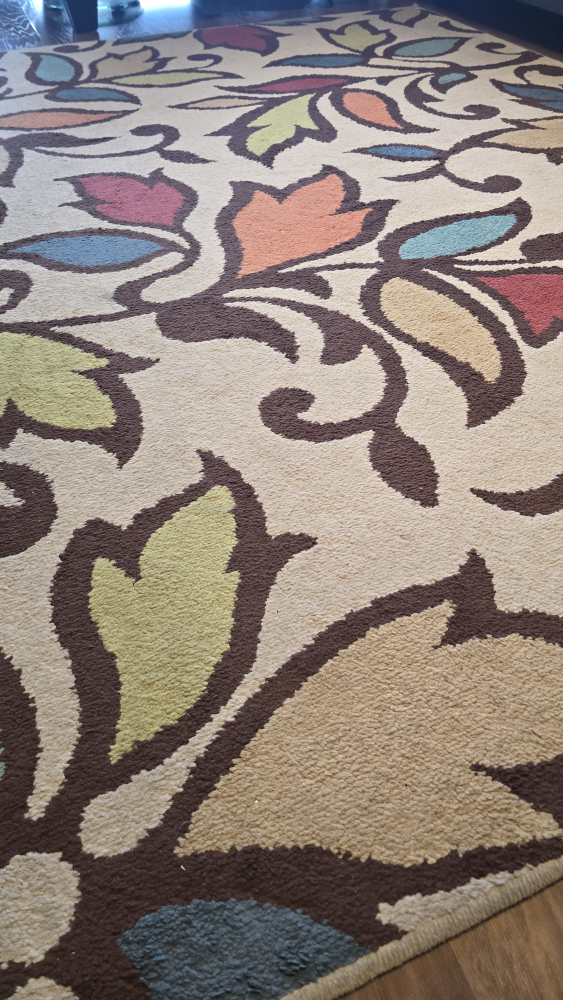 Floral Area Rug - photo 2