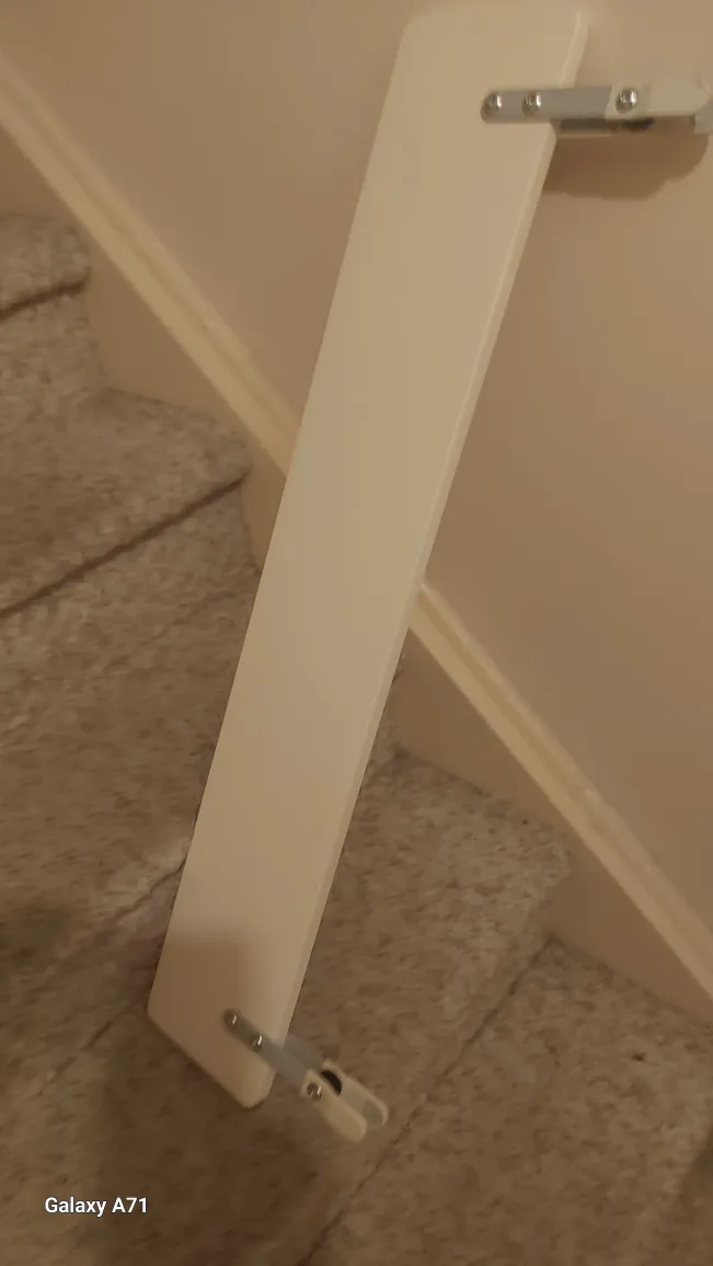 IKEA Vippare White Stair Railing image indicator(2)