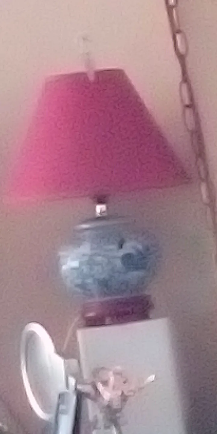 wine Lamp thrifty item thumbnail