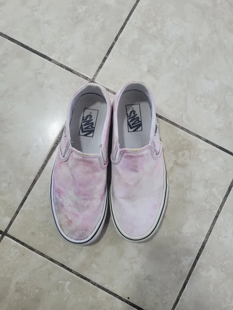 Vans Slip-On Shoes - Pink/White Pattern thumbnail
