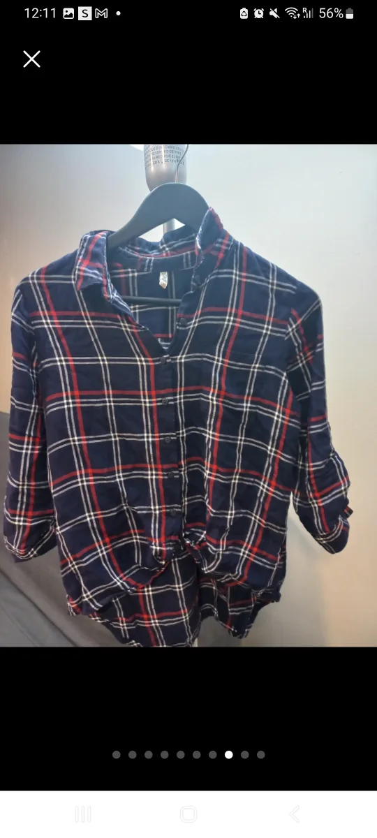 women top one get one free image indicator(2)