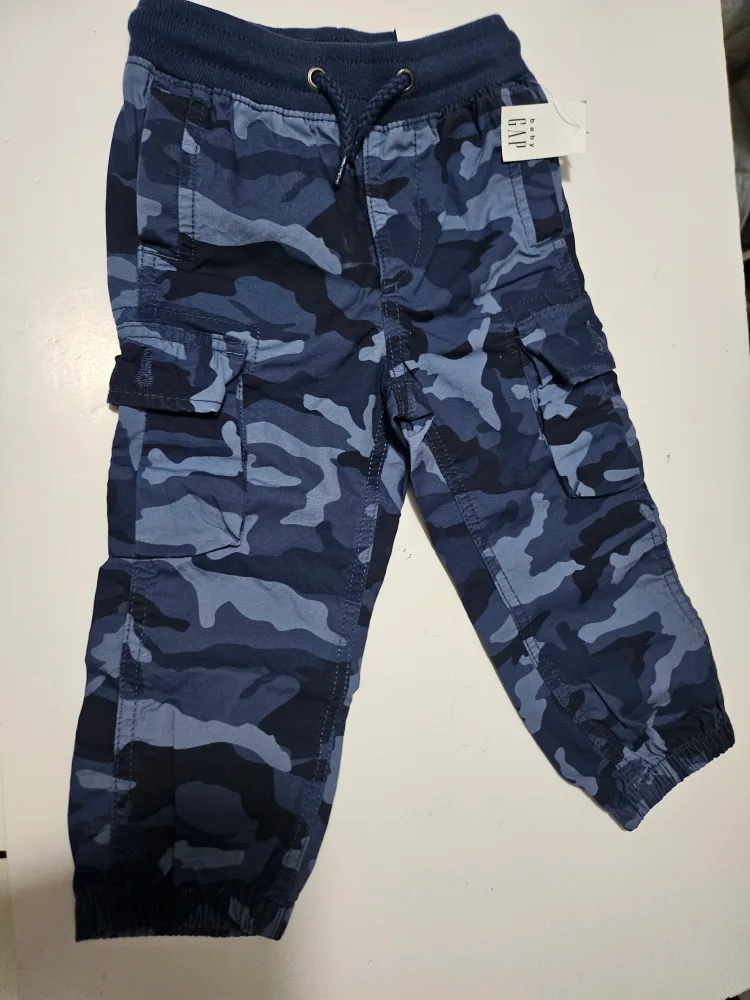 New Baby GAP Camo Cargo Pants - Size 2 Years 🇨🇦 thumbnail