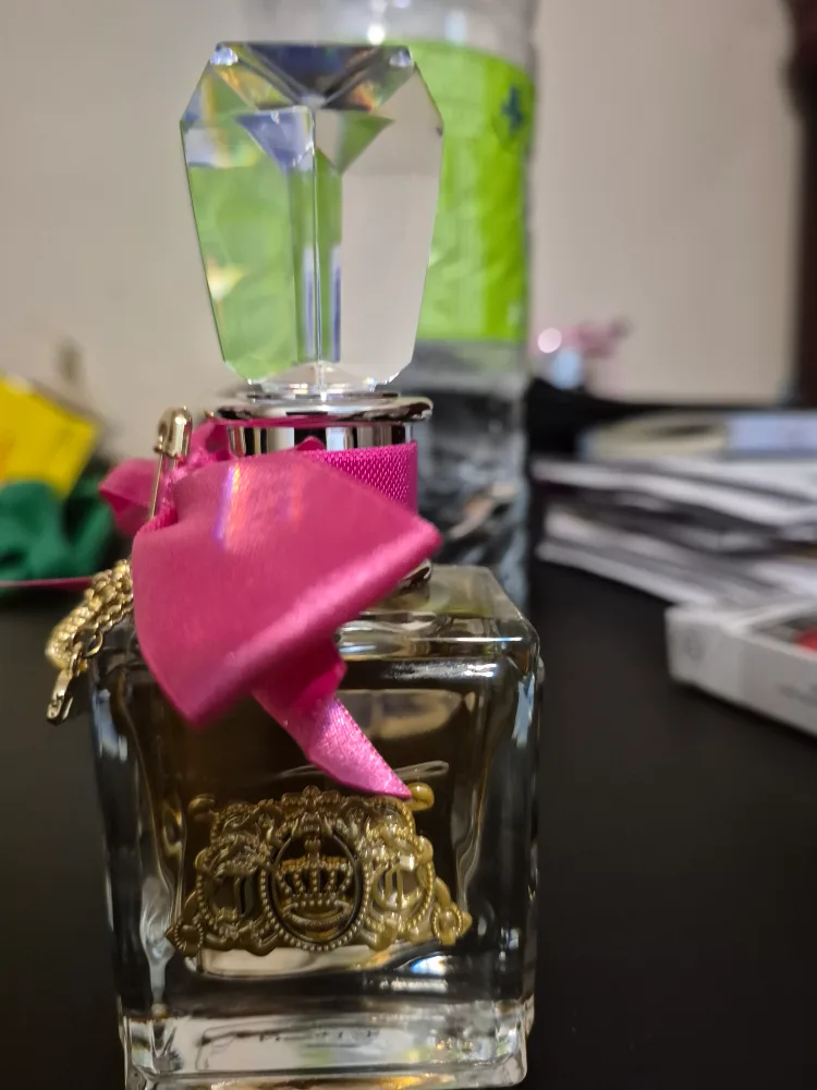 Juicy Couture Viva La Juicy Perfume thumbnail